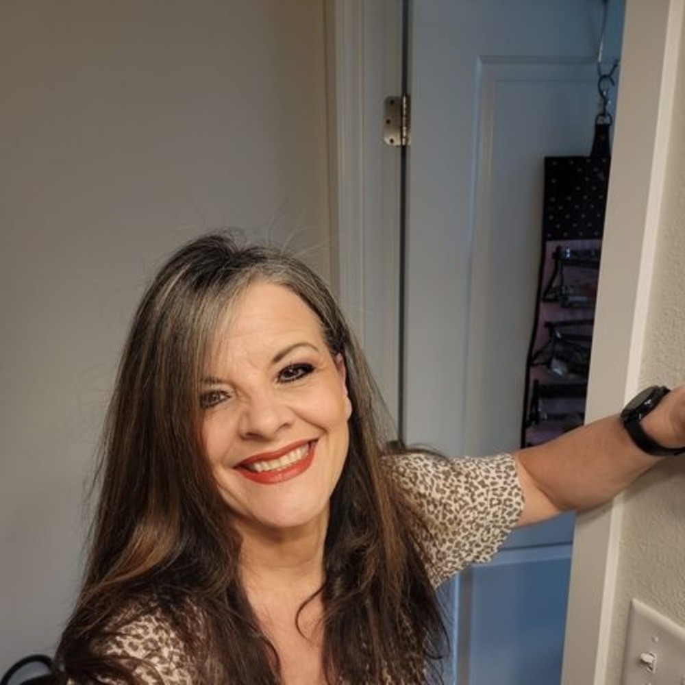 Meet your Posher, Joanna